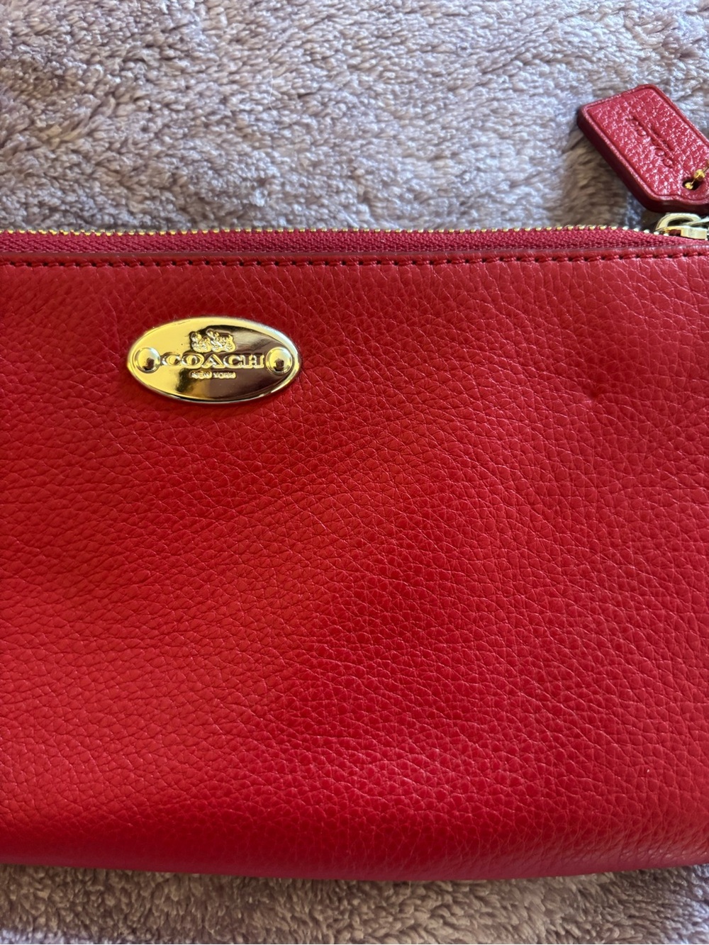 WORN ONCE COACH SMALL RED CROSSBODY BAG - Picture 16 of 16
